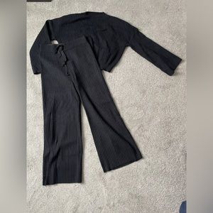 ROOLEE Light Up My World Sweater Set - Black